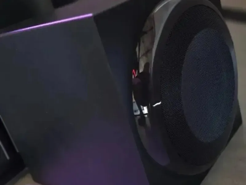 Profesionální závodní simulátor plný adrenalinu