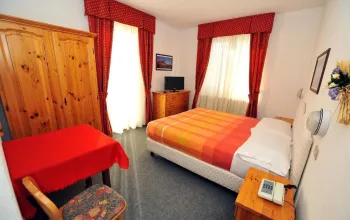 5denní zájezd s dopravou, polopenzí a skipasem v ceně – hotel Capitani