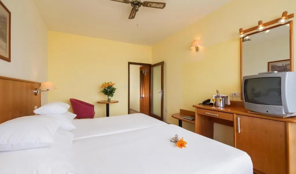 Hotel Zora