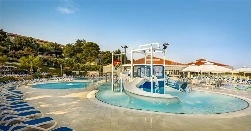 Resort Belvedere (pokoje) 2027