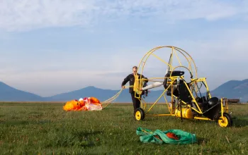 Motorový paragliding