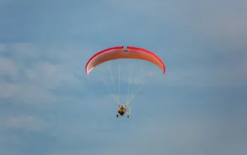 Motorový paragliding