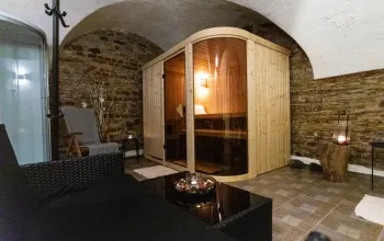 Privátní wellness ve sklepení ze 16. století pro dva