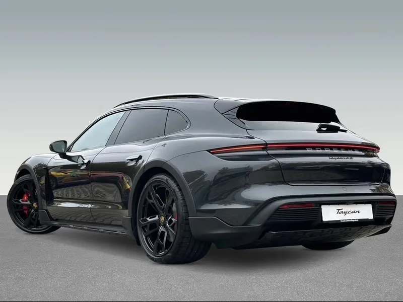 Jízda elektromobilem Porsche Taycan Cross Turismo 4S