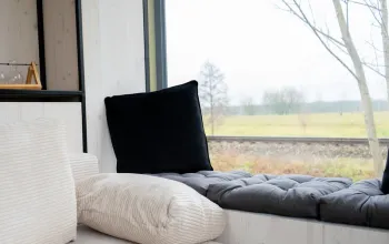 Glampingový pobyt na Slovácku: Posed u trati