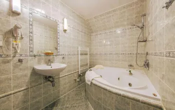 Wellness pobyt pro dva s projížďkou na koních, Frankův Dvůr