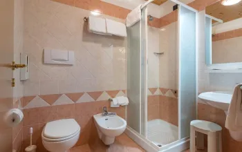 6denní zájezd s dopravou, polopenzí a skipasem v ceně – hotel Panorama
