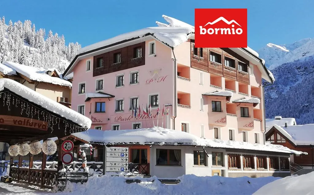 6denní zájezd s dopravou, polopenzí a skipasem v ceně – Parkhotel Valfurva