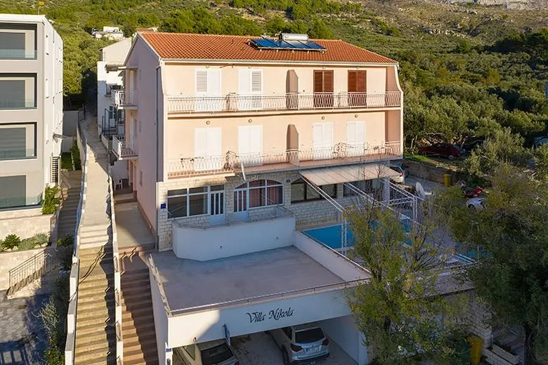 Villa Nikola