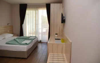 Hotel Drvenik Palace