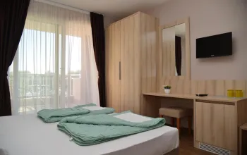 Hotel Drvenik Palace