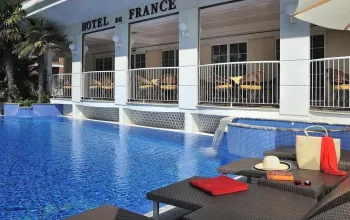 Hotel De France