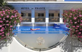 Hotel De France