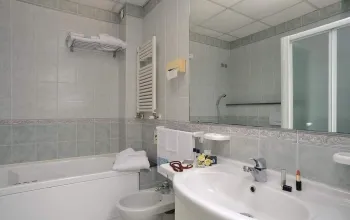 Hotel De France