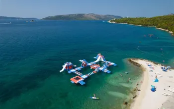 Zkrácená dovolená s dopravou a polopenzí v hotelu Medena