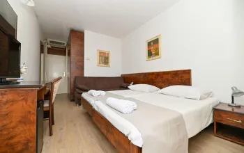 Zkrácená dovolená s dopravou a polopenzí v hotelu Medena