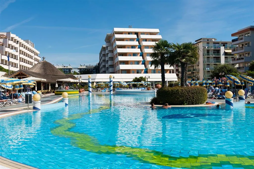 Aparthotel Holiday