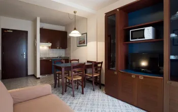 Aparthotel Holiday