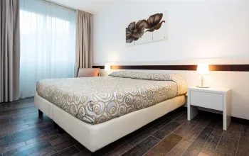 Aparthotel Holiday
