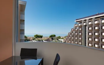Aparthotel Holiday