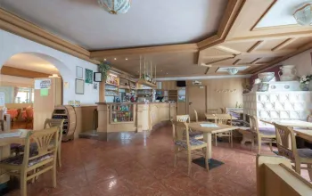 Hotel Eden