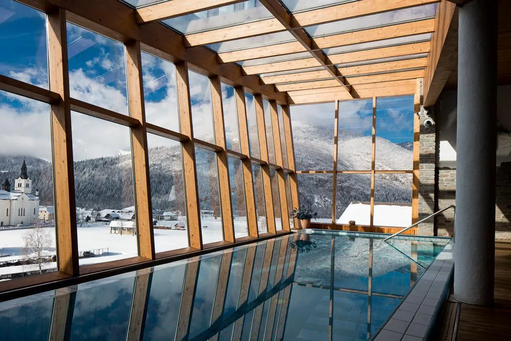 Bohinj Eco hotel (se skipasem)