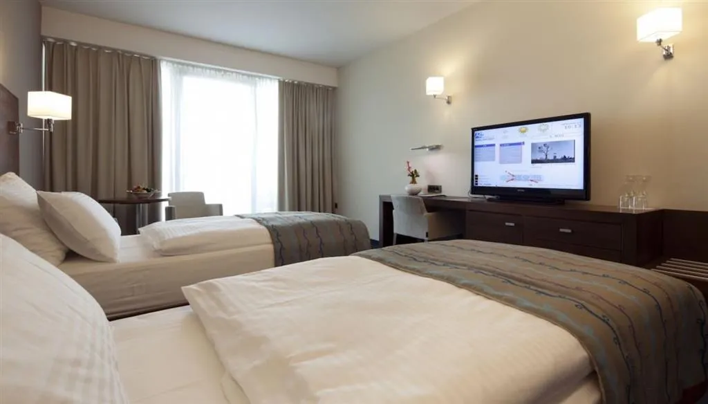Bohinj Eco hotel (se skipasem)