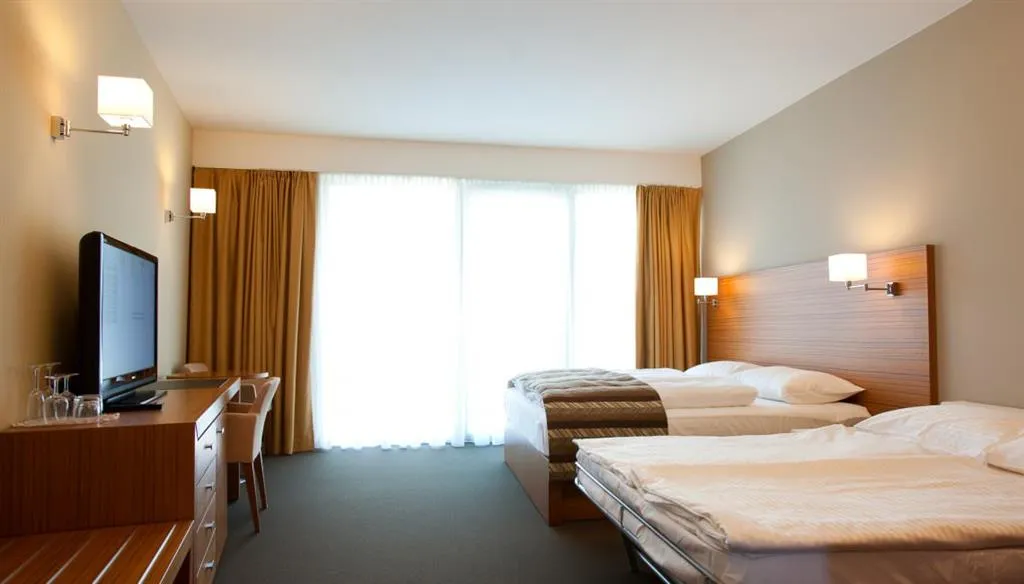 Bohinj Eco hotel (se skipasem)