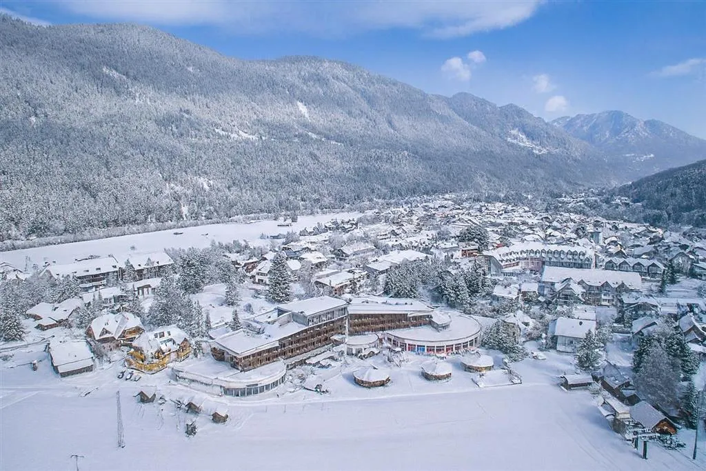 Ramada Resort