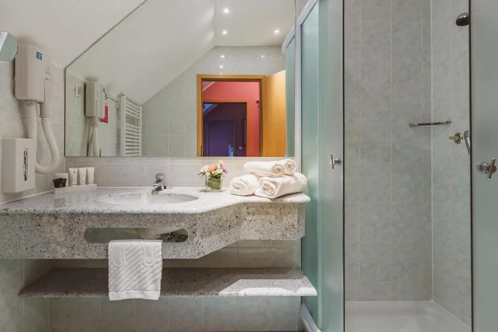 Ramada Hotel & Suites