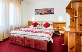 5denní zájezd (denní přejezd) s dopravou, polopenzí a skipasem v ceně – hotel Coldai