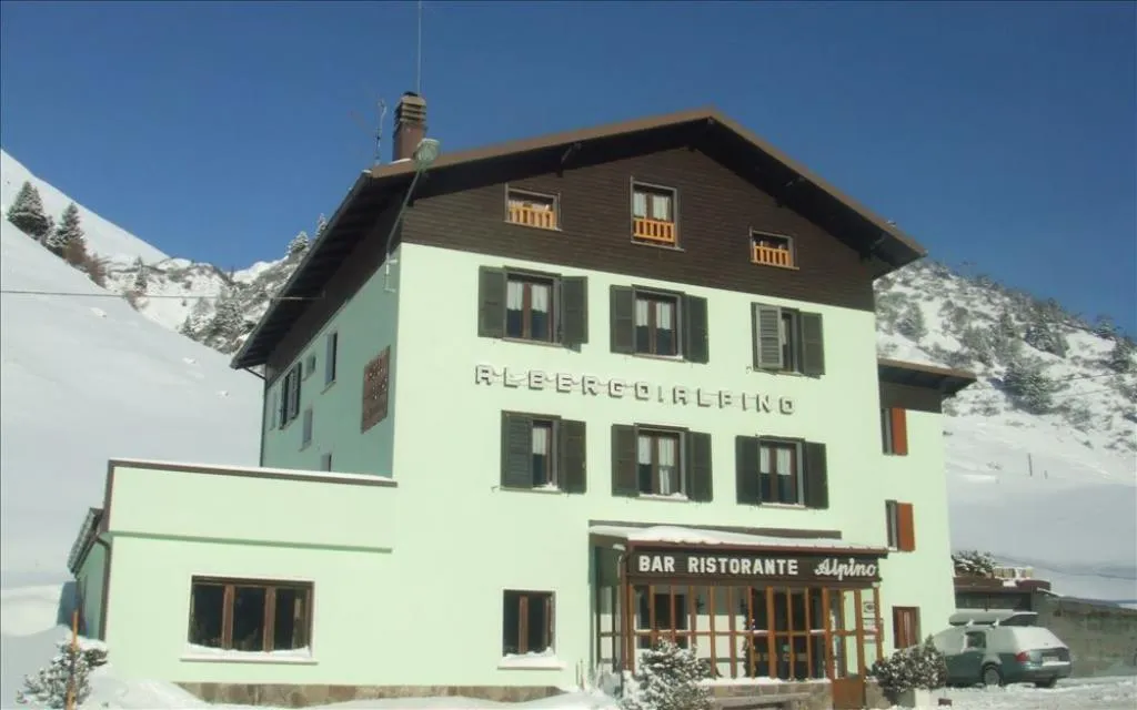 5denní zájezd (denní přejezd) s dopravou, polopenzí a skipasem v ceně – chalet Alpino