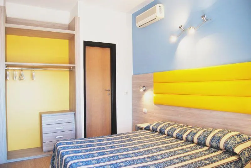 Hotel Bikini Tropicana