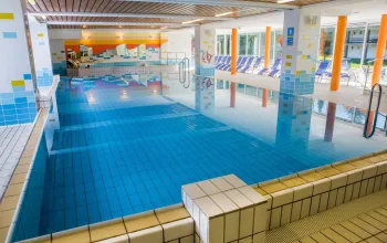 Ramada Hotel & Suites (se skipasem)