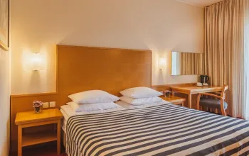 Ramada Hotel & Suites (se skipasem)