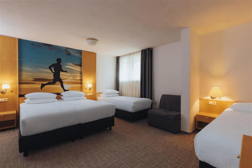 Hotel Kompas (se skipasem)