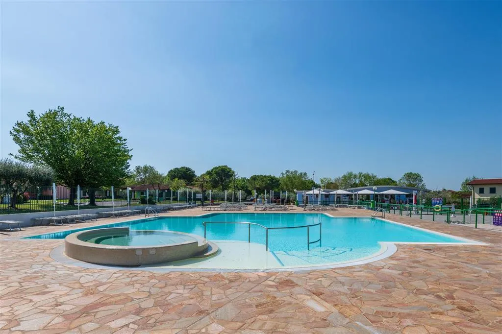 Kemp Garda Village