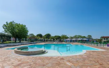 Kemp Garda Village
