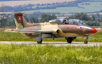 Zážitkový let stíhačkou L-29 Delfín