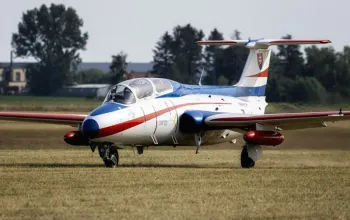 Zážitkový let stíhačkou L-29 Delfín