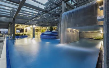 Hotel Rikli Balance - lyžařský balíček s denním přejezdem, bazény a polopenzí v ceně