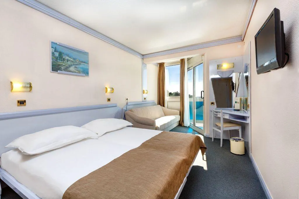 Hotel Plavi