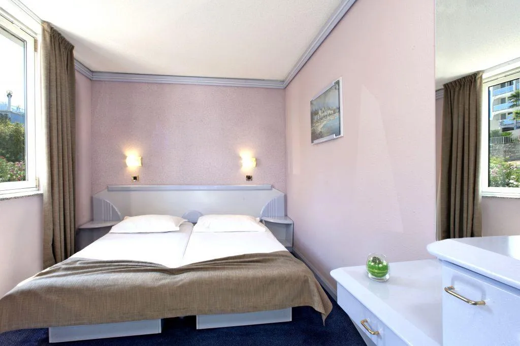 Hotel Plavi
