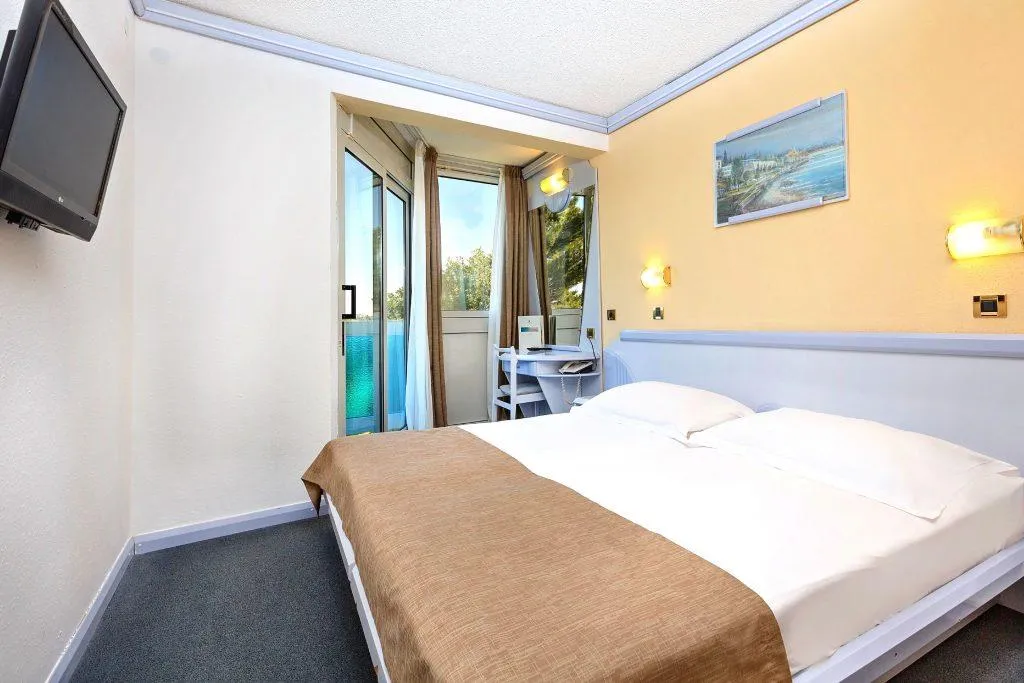 Hotel Plavi