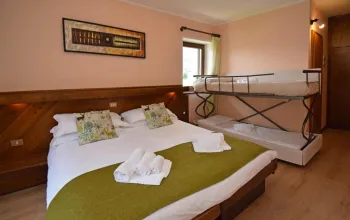 5denní zájezd s dopravou, polopenzí a skipasem v ceně – hotel Comelico