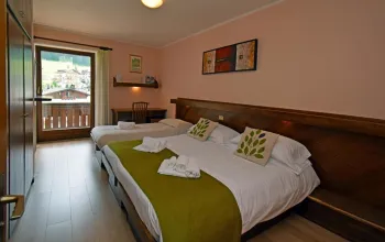 5denní zájezd (denní přejezd) s dopravou, polopenzí a skipasem v ceně – hotel Comelico