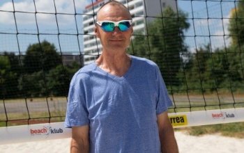 Trénink s mistry beach volejbalu